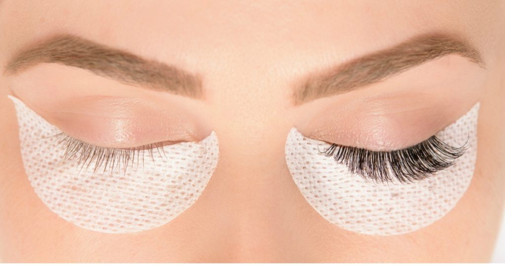 Extension ciglia naturali, prezzo e durata del trattamento Estélite Bari