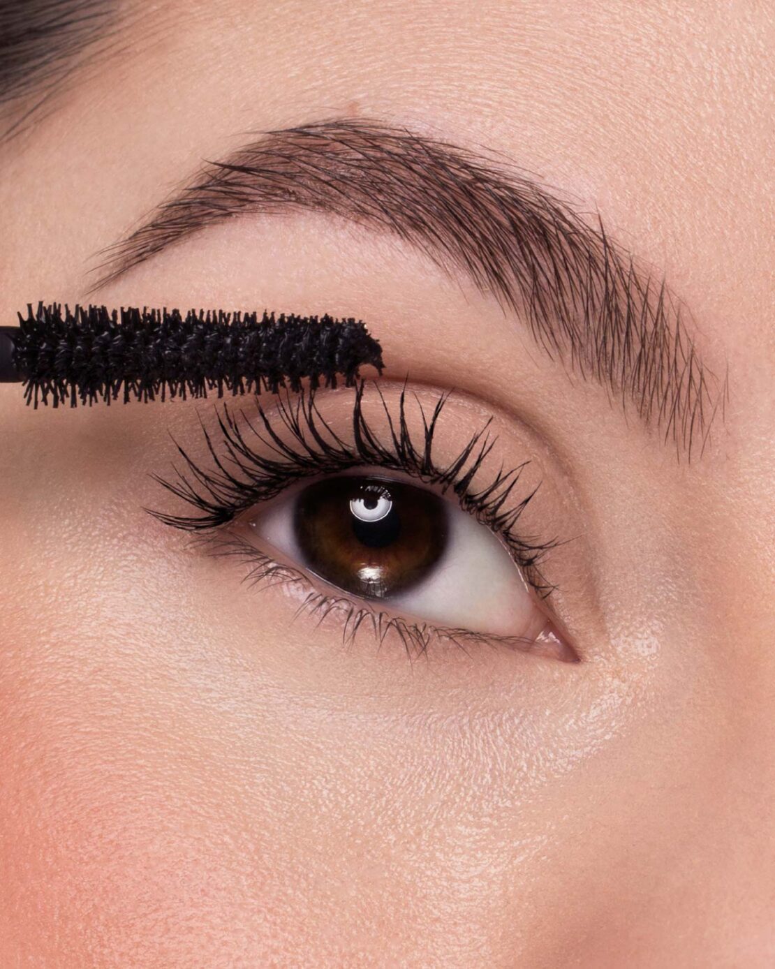 Astra MakeUp #INSTALENGTH - Mascara Volume + Lunghezza - immagine 2